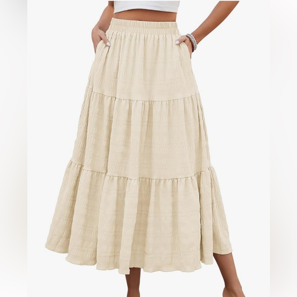 Women’s Cream Tiered Maxi Skirt